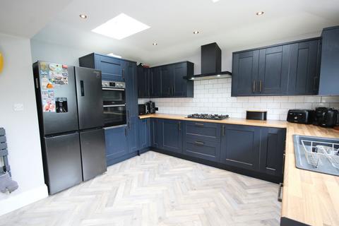 4 bedroom semi-detached house for sale, Wilbraham Road, Weaverham, CW8