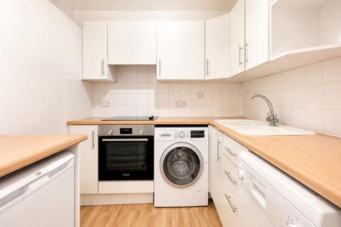 Studio to rent, Palmerston House, 60 Kensington Place, W8