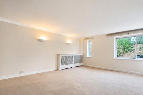Studio to rent, Palmerston House, 60 Kensington Place, W8