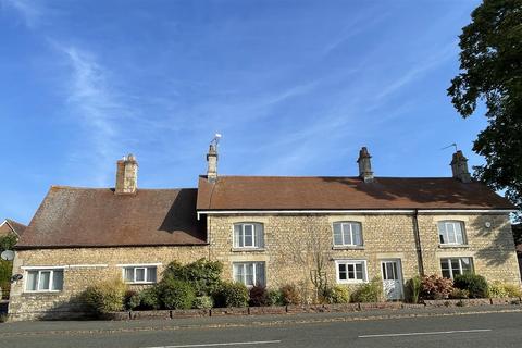 5 bedroom detached house for sale, Main Street, Empingham
