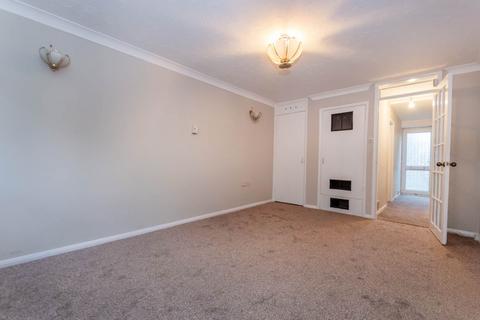2 bedroom semi-detached house for sale, Templemere, Norwich NR3