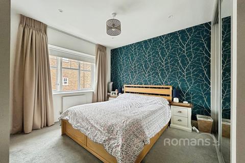 3 bedroom terraced house for sale, Red Cedar Avenue, Fleet, Hampshire