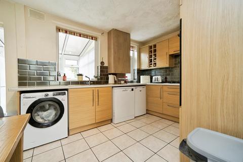 3 bedroom end of terrace house for sale, Hope Avenue, Shipley
