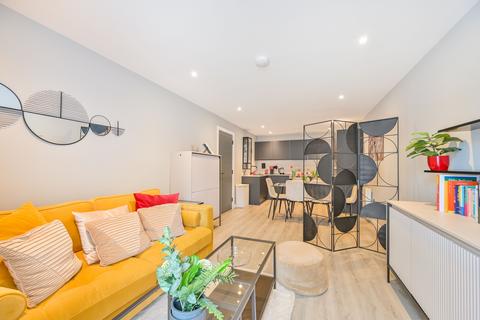 undefined, Oak House, 1B Gladstone Park Gardens, London, NW2