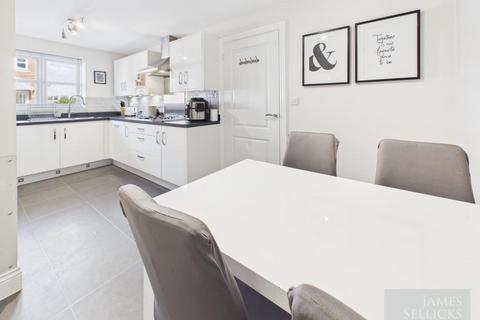 4 bedroom semi-detached house for sale, Devana Way, Great Glen, Leicestershire