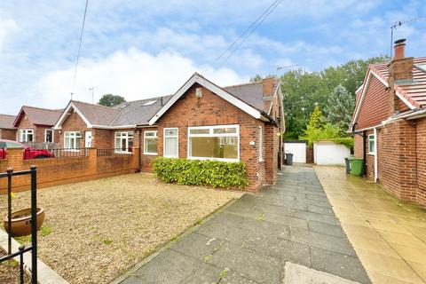 4 bedroom semi-detached house for sale, Kelmscott Garth, Leeds