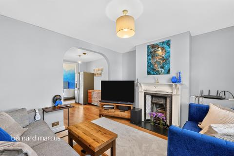 3 bedroom semi-detached house for sale, Bynes Road, South Croydon