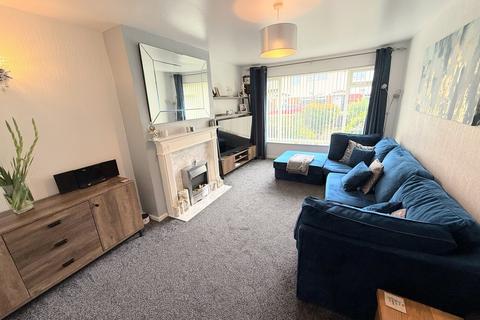 2 bedroom semi-detached bungalow for sale, Tewit Lane, Halifax HX2