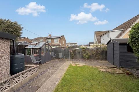 2 bedroom semi-detached bungalow for sale, Tewit Lane, Halifax HX2