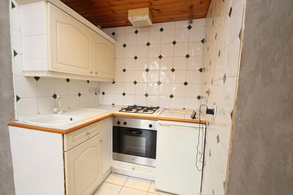 Apartment in Glasgow - View 3