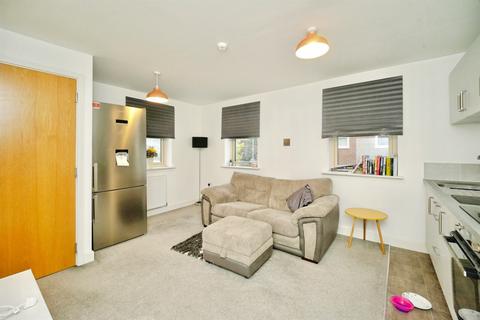 2 bedroom townhouse for sale, Cardwell Road, Leeds