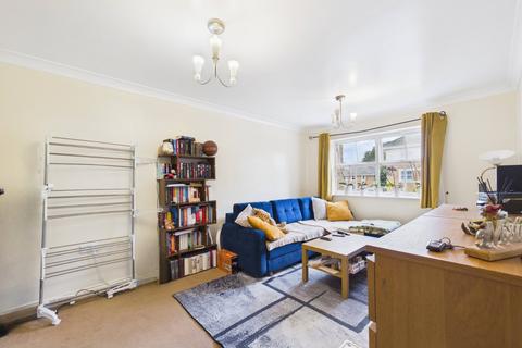 2 bedroom apartment for sale, International Way, Sunbury-on-Thames, Surrey, TW16