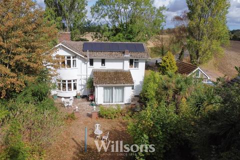 3 bedroom detached house for sale, Hanby Lane, Willoughby, Alford