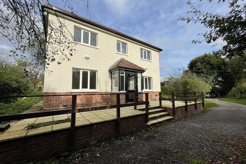 4 bedroom detached house to rent, Escot Park, Ottery St. Mary