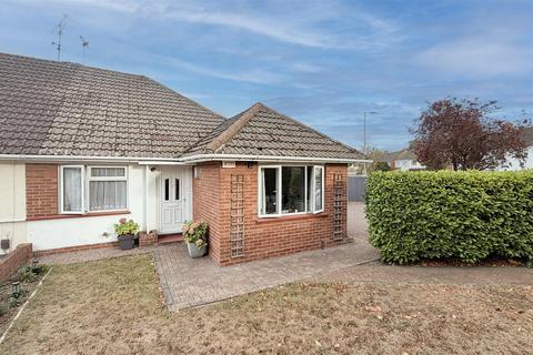 2 bedroom semi-detached bungalow for sale, Mayfield Road, Farnborough GU14