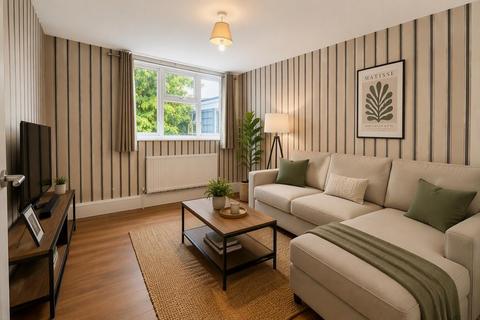 3 bedroom apartment to rent, Este Road, London