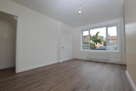 3 bedroom terraced house to rent, Morse Road, Norwich