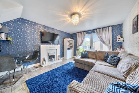 2 bedroom semi-detached house for sale, Grange Fields Mount, LS10