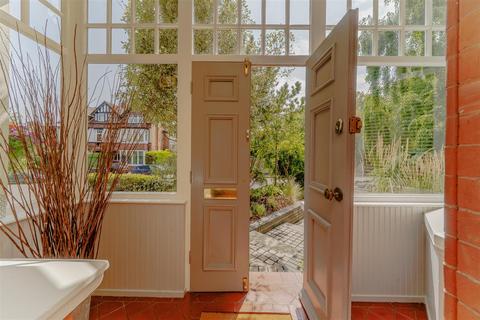 6 bedroom semi-detached house for sale, Avenue, Birmingham B13