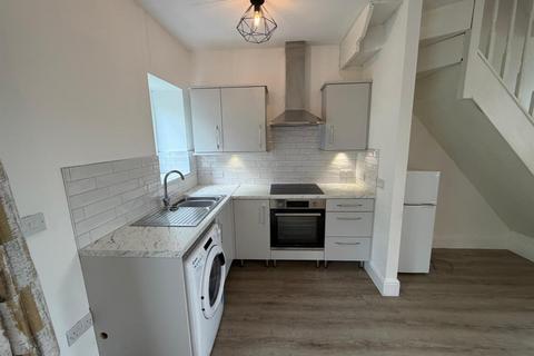 2 bedroom terraced house to rent, Bridge Street, Water, Rossendale, BB4 9RG
