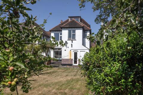 5 bedroom detached house for sale, Sunset Road, Camberwell, SE5