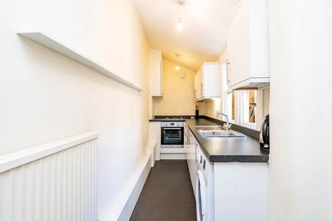 2 bedroom flat to rent, Northumberland Street, New Town, Edinburgh