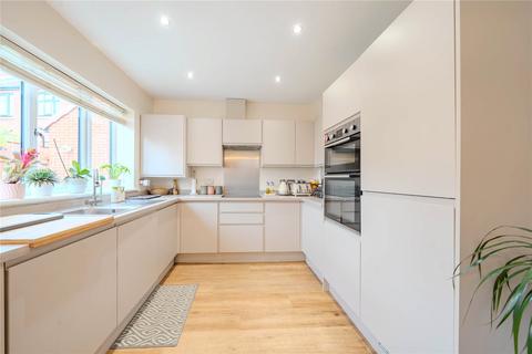 3 bedroom semi-detached house for sale, Parkview Place, West Park, Leeds, West Yorkshire