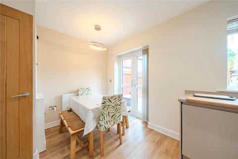 3 bedroom semi-detached house for sale, Parkview Place, West Park, Leeds, West Yorkshire