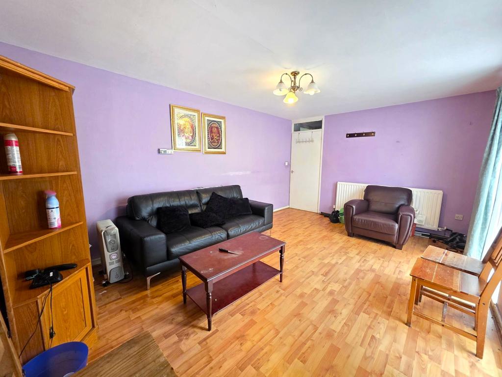 House in Birmingham, West Midlands - View 3