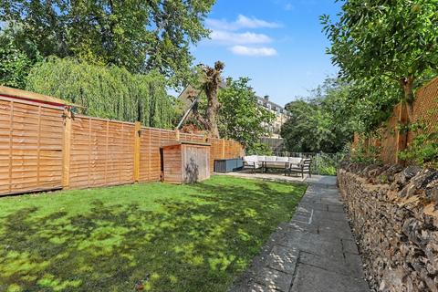 2 bedroom flat to rent, Mill Street Witney OX28