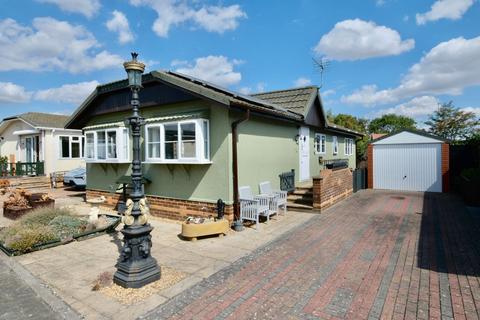 2 bedroom park home for sale, Pinehill Park, Wyton, PE28