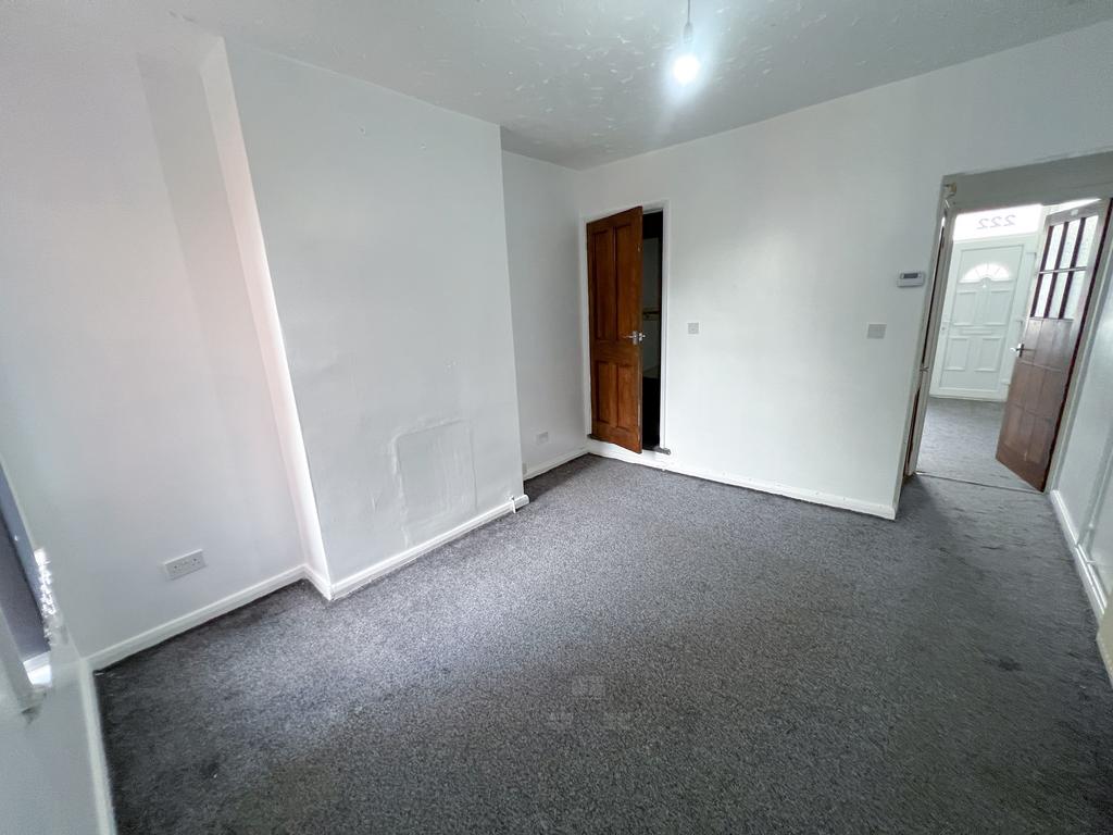 House in Birmingham, West Midlands - View 5