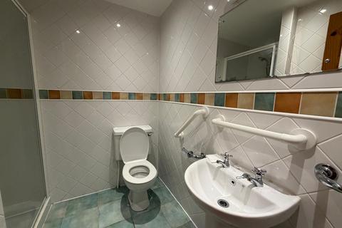 undefined, Ballantine Place, Perth, PH1