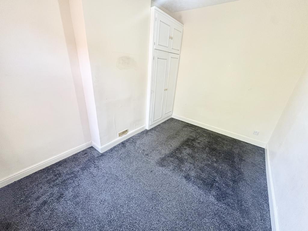 House in Smethwick - View 5