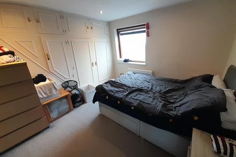 1 bedroom flat to rent, Niton Street, Fulham, London