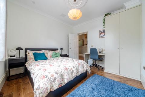 5 bedroom end of terrace house for sale, Azof Street, London