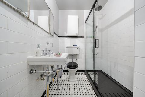 5 bedroom end of terrace house for sale, Azof Street, Greenwich