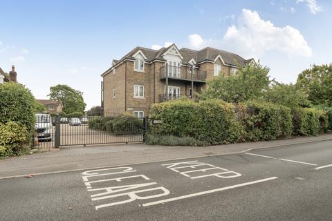 Huntercombe Lane North, Taplow, Maidenhead