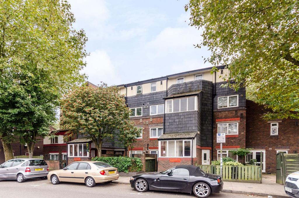 Apartment in London - View 2