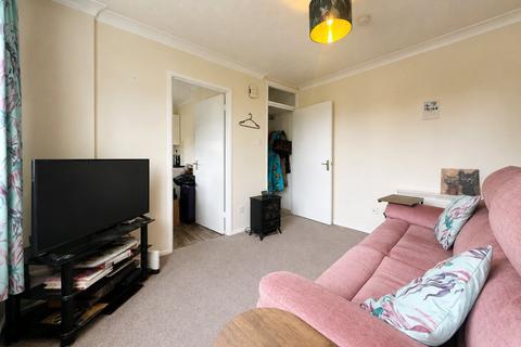 Studio for sale, Friars Court, Melton, Woodbridge
