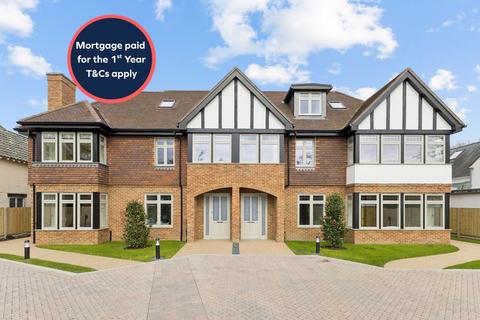 4 bedroom townhouse for sale, No. 3 Ronmar Place, Oxshott, KT22
