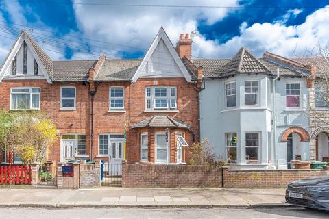 Rosslyn Crescent, Harrow on the Hill, Harrow, HA1