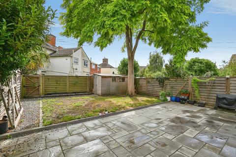 5 bedroom detached house for sale, South Road, Faversham