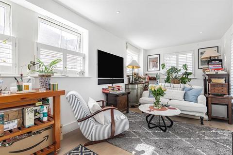 undefined, Brookfield Mews, London SW13