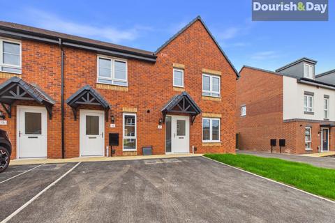 2 bedroom terraced house to rent, Lewes Drive, Staffordshire ST16