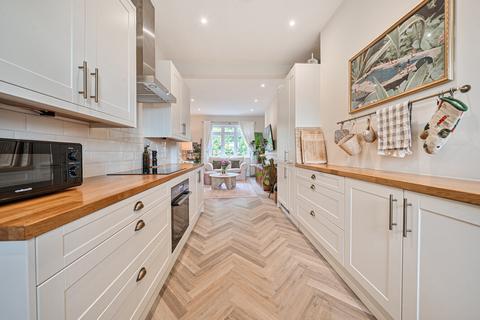 2 bedroom maisonette for sale, Peak Hill, London, SE26
