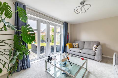 4 bedroom detached house for sale, Peacock Chase, Great Park, NE13