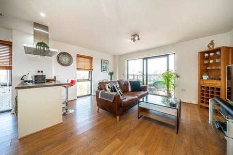2 bedroom flat for sale, Stainsby Road, London E14