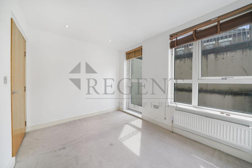 Apartment in London - More