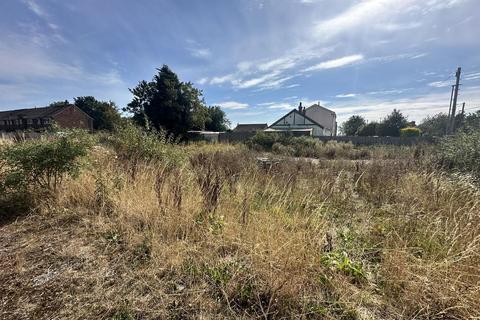 Land for sale, Barrow Road, New Holland, Barrow-Upon-Humber